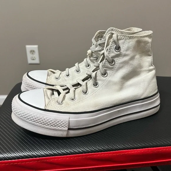 Platform High-Top Converse - Picture 4 of 9